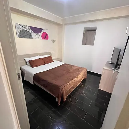 Edificio Sofia Apartment *